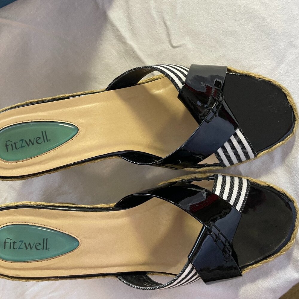 Fitzwell Black Patent and Cloth Wedge Sandals with Rope Sole Sides (size 11)